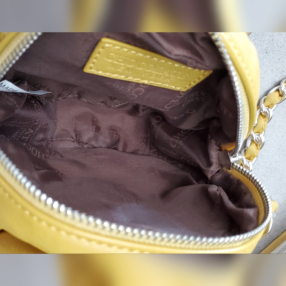 Chocolate New York Rosette Crossbody Mini Bag, Mustard, Silver Chain, EUC - Picture 11 of 16